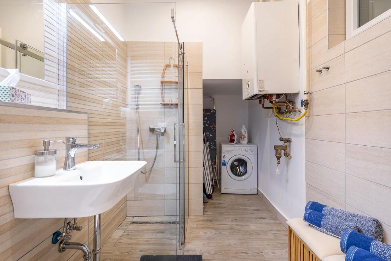 Trendy Grand Boulevard Designer Home Budapest Esterno foto