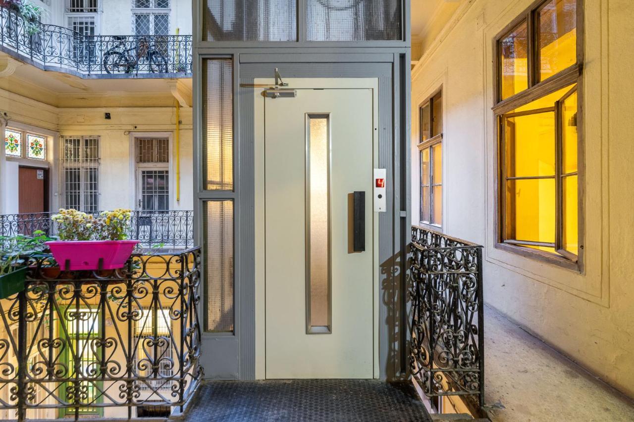 Trendy Grand Boulevard Designer Home Budapest Esterno foto